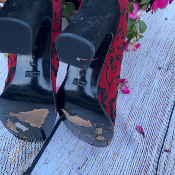 Vintage Yves Saint Laurent Pumps - Picture 3 of 4